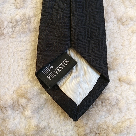 M & M's Brand Candy Tie Black Red Yellow White - Picture 2 of 11